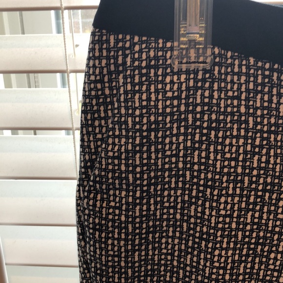 Capri Pant - Picture 2 of 4